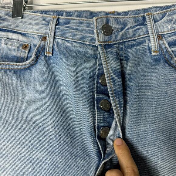 Grlfrnd Bobbi Distressed Jean Cropped in Higher Love Wash Size - Picture 5 of 12